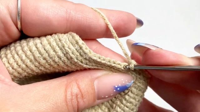 Как вязать за задние стенки петли | Вязание крючком игрушек амигуруми