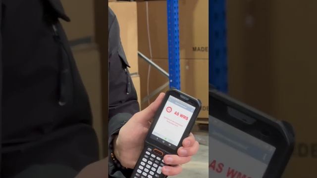 Терминал сбора данных от Технологий учета с установленной программой AS WMS