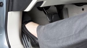 2020 INFINITI Q50 - Parking Brake and Indicator