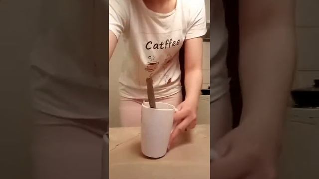 КЕКС В МИКРОВОЛНОВКЕ ??? смотреть онлайн