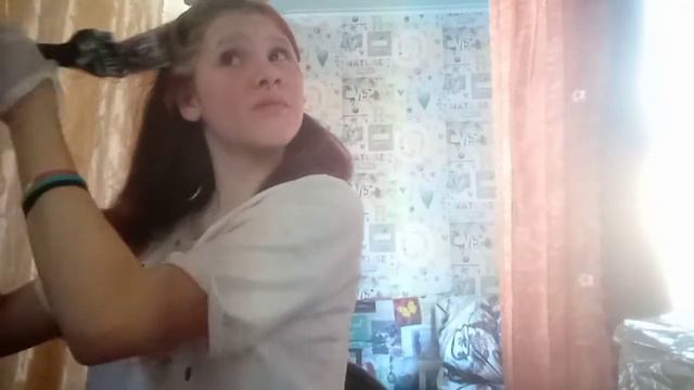 2 ЧАСТЬ ОСВЕТЛЯЮ ВОЛОСЫволосы покрасилась