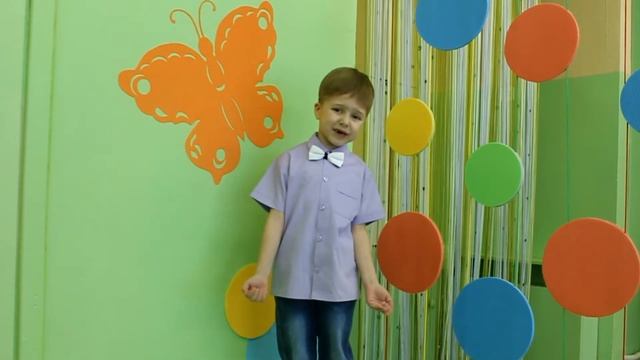 Лучше всех на свете стихи читают дети. Тема Народное творчество. смотреть онлайн