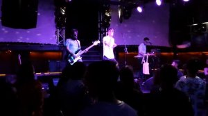 130 по встречной на старенькой Vespa