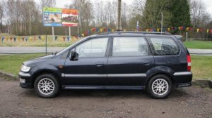 Mitsubishi Space Wagon 2000