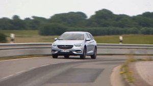 2020 Новый Opel Insignia Sports Tourer Обзор