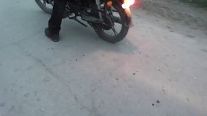 как научиться ездить на заднем колесе (орион 80 куб см;))