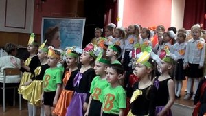 Праздник осени - 1-е классы - песня про осень