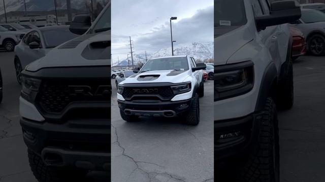 Ford Raptor VS Ram TRX