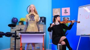 Уэнсдей Аддамс удочерила Русалка! Как стать русалкой!