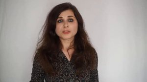 Стихотворение Сергея Есенина "Заметался пожар голубой" читает Швец Анна