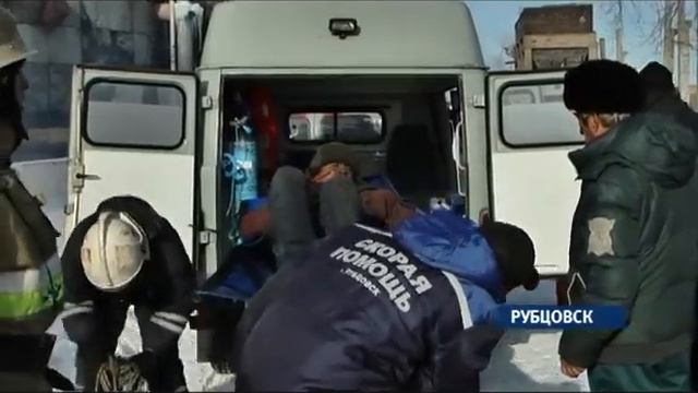В Рубцовске на территории завода АТЗ пострадал мужчина — на него упало бетонное перекрытие смотреть онлайн