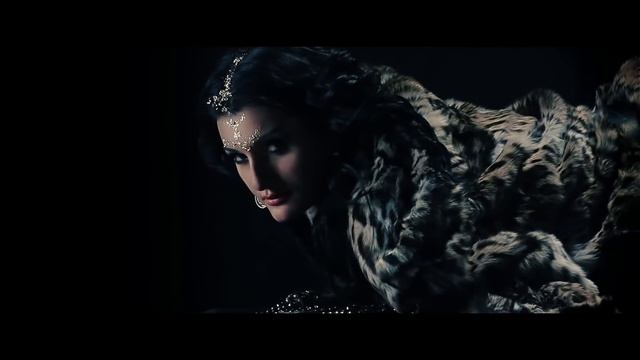 Фарзонаи Хуршед ва Шабнами Сурайё - Ёрам / Farzona Khurshed ft. Shabnam Surayo - Yoram (2014) смотреть онлайн