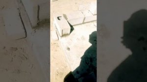 Уличный туалет из сплитерных блоков с нуля. Советую посмотреть.