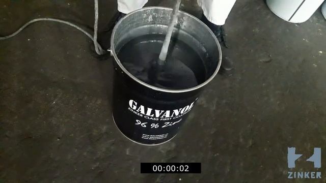 Подготовка цинкирующего состава к применению - тщательное перемешивание миксером.