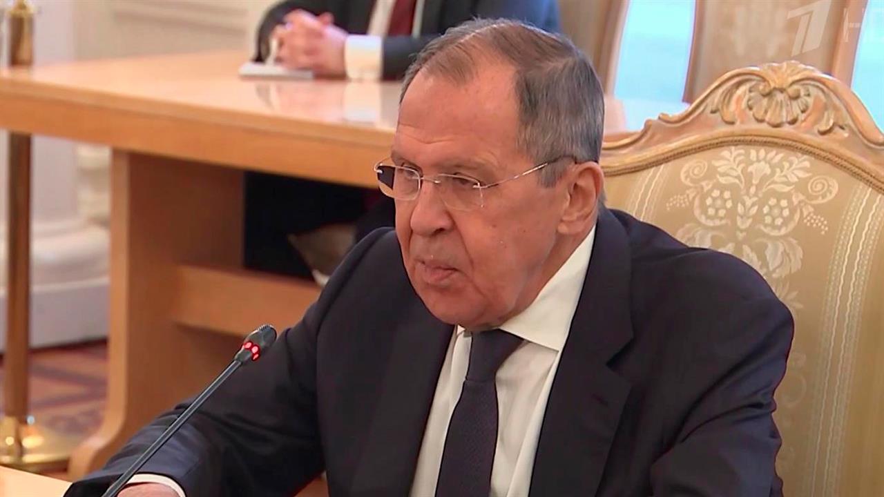 Россия заинтересована в заключении мирного договора между Баку и Ереваном, заявил Сергей Лавров