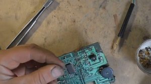 Ремонт платы радиоприемника "KIPO"