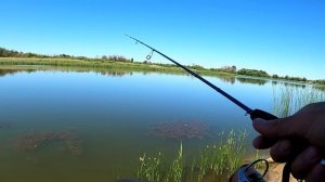 КАК поймать КАРАСЯ на СПИННИНГ?? МОРМЫШИНГ Рулит!
