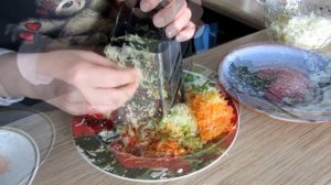 Легкий салатик из маргеланской редьки