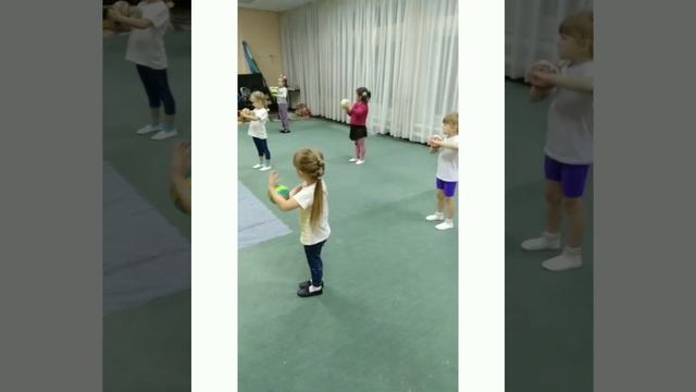 Группа художественной гимнастики "Совершенство" смотреть онлайн