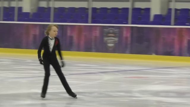 Александр Плющенко побеждает с победной олимпийской программой своего отца Евгения Плющенко 22.03.2 смотреть онлайн