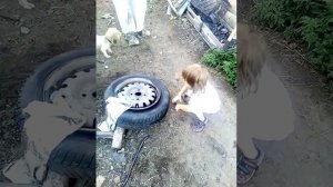 как разбортировать колесо дома