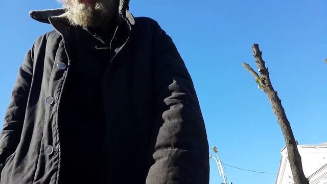 Умный бомж...