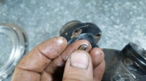 Результат работы шкворня на подшипнике УАЗ.