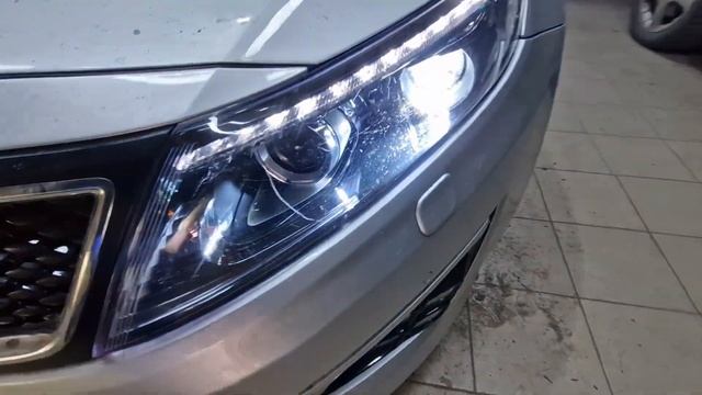 Kia Optima. Замена биксенона на бидиодные двухчиповые линзы Zorkiy Bengal Tiger F40 5500K BI-LED смотреть онлайн