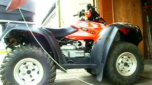 Ручной запуск на холодную HONDA TRX 680 FA Rincon