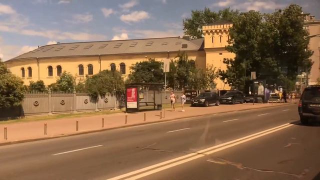 Пустой город! Прекрасное утро 🌞 Киев из окна автобуса смотреть онлайн