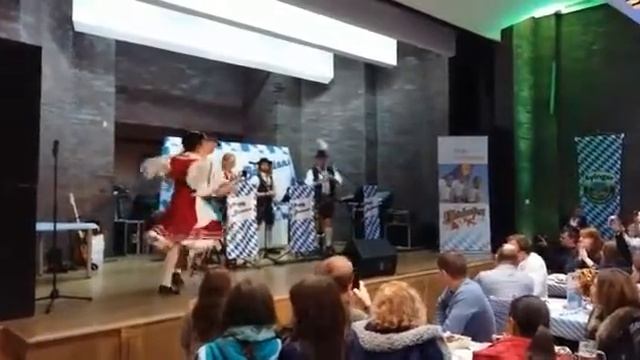 OktoberFest в Москве в посольстве Германии. смотреть онлайн