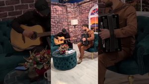 Адам Мунашев - Дени Сатабаев --Небо над землёй на *Русском и на Чеченском*