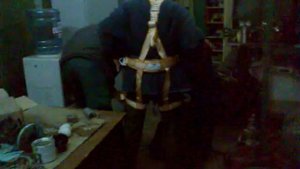 как одеть страховочный пояс