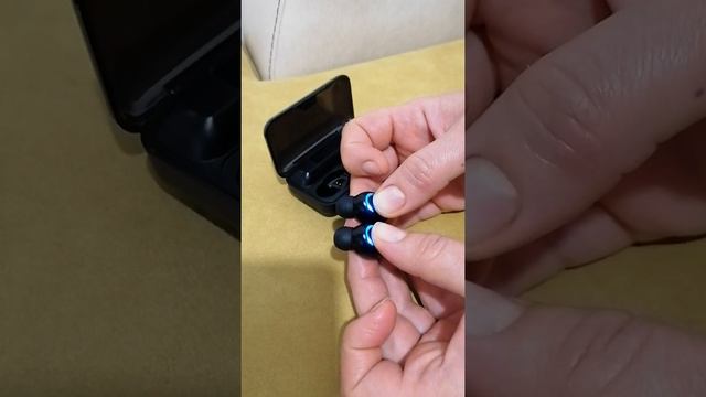 Беспроводные наушники из Алиэкспресс, претензия продавцу VOULAO Speciality accesories. смотреть онлайн