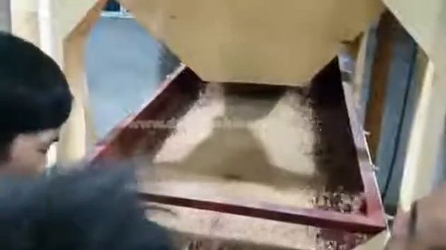 Комбикормовое оборудование. Производство комбикорма для КРС, овец, свиней и кур.