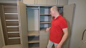 Шкаф с дверьми "гармошка" Хеттих