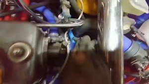 перенос аккумулятора в багажник