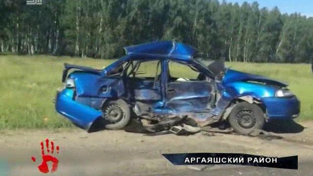 Две автоледи не смогли разъехаться на трассе