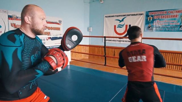 Акопян Марлен