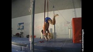 Упражнения для силовой подготовки на кольцах Комплексы упражнений 720p