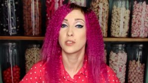 ПОЧЕМУ НИКТО НЕ ХОЧЕТ ОБЩАТЬСЯ СО МНОЙ? Я ИЗГОЙ? Каким надо быть, что бы тебя все любили.