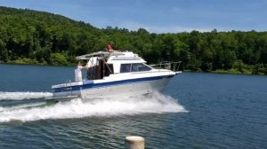 1988 Bayliner 2556 on water 7/15/19