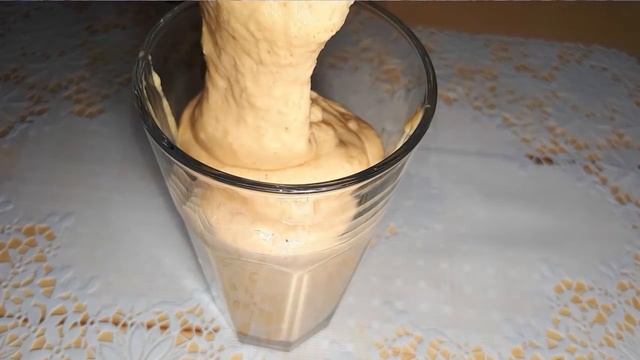 КОРН-ДОГ: Сосиска на палочке в кукурузном кляре. Очень вкусная разновидность американского фаст-фуд