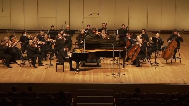 Mozart - Piano Concerto No. 23 in A major (Dmitry Shishkin) и бис