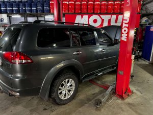 Замена масла в АКПП Mitsubishi Pajero Sport 2 V5a51