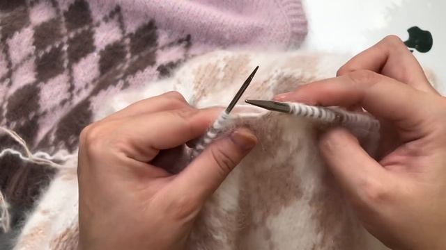Жаккард спицами. Два способа вязания: с протяжками и без