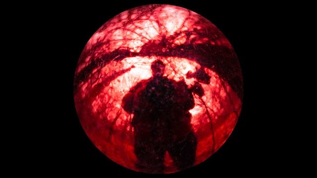 Building a DIY Christmas Ornament Reflection Rig смотреть онлайн