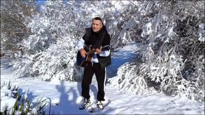 ❄️ХОЛОДНО НО НИ ЧЁ ❄️на ГИТАРЕ АРТЁМ КАЛЬЯНОВ холодно холодно но ничего