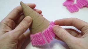 КАК ОЧЕНЬ ПРОСТО СДЕЛАТЬ Елочку из синельной проволоки и втулки Своими руками