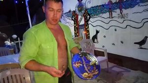 ГОА Что? Где? Когда? кушают простые Туристы на побережье южного  ГОА и возле отеля alagoa resort 2